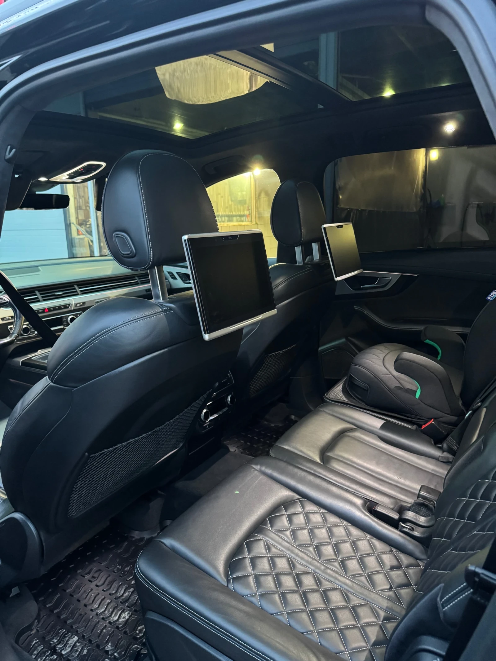 Audi SQ7 | Mobile.bg   12