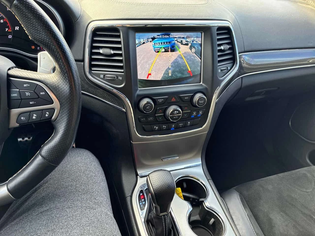 Jeep Grand cherokee * SRT * CARFAX * ЦЕНА ДО БГ, снимка 9 - Автомобили и джипове - 53835149