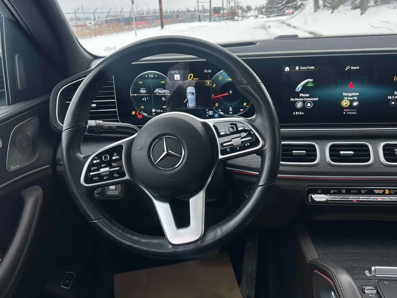 Mercedes-Benz GLE * 350 * PANO* KEYLESS* ПОДГРЕВ* , снимка 5 - Автомобили и джипове - 53979751