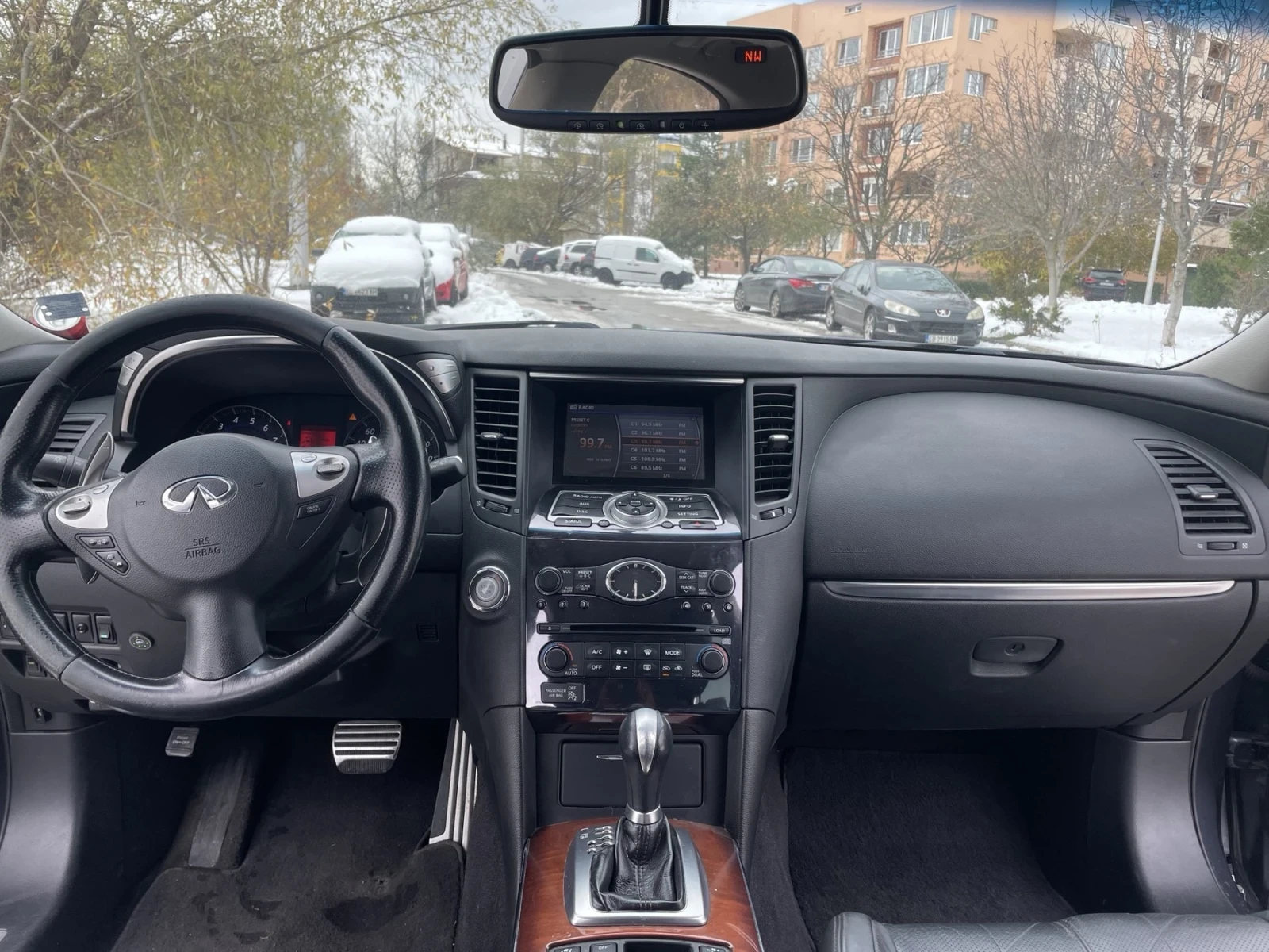 Infiniti Fx 35, снимка 12 - Автомобили и джипове - 54068694