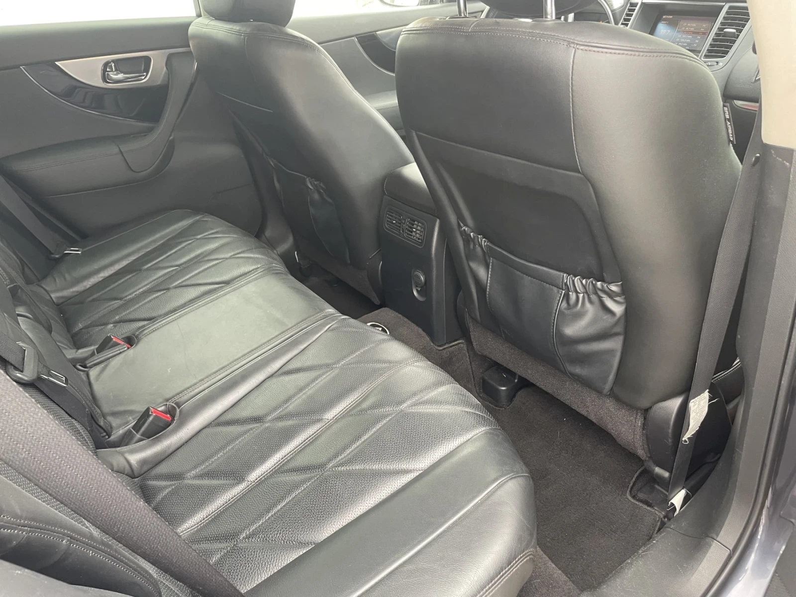 Infiniti Fx 35, снимка 13 - Автомобили и джипове - 54068694