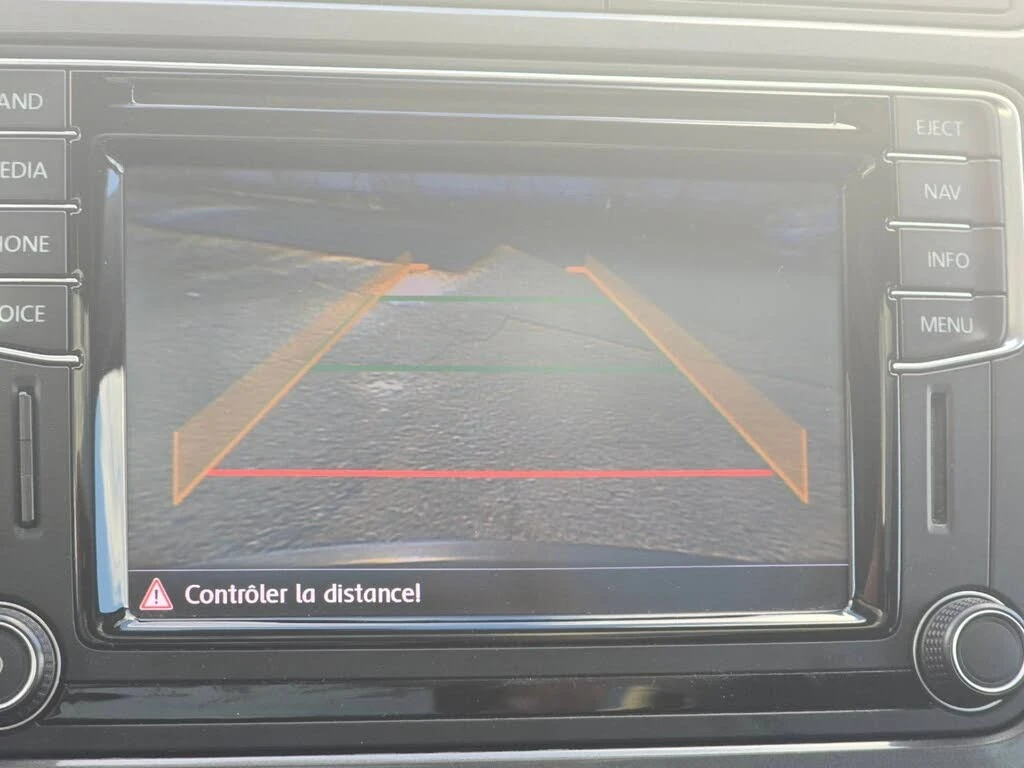 VW Tiguan Highline* 4Motion* АвтоКредит* (ЦЕНА ДО БГ), снимка 10 - Автомобили и джипове - 54137979