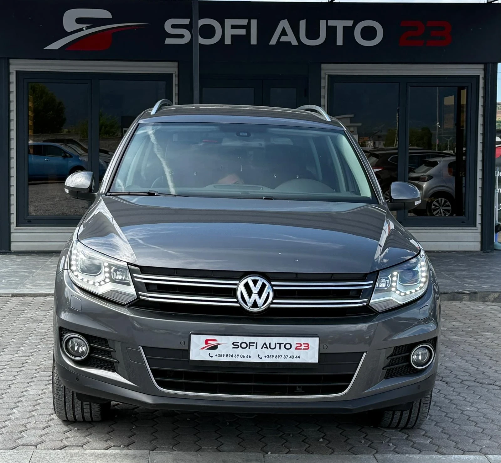 VW Tiguan 4motion Automatic, снимка 3 - Автомобили и джипове - 54933214