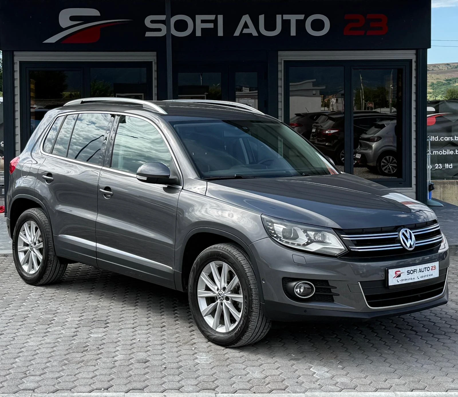 VW Tiguan 4motion Automatic, снимка 2 - Автомобили и джипове - 54933214