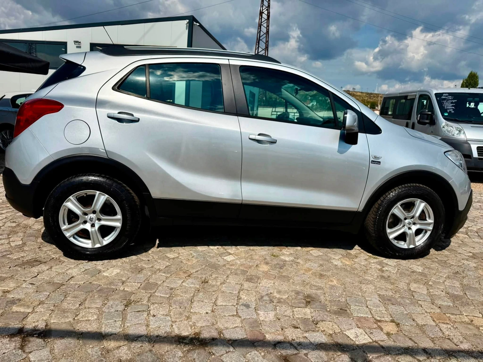 Opel Mokka 1.6, снимка 6 - Автомобили и джипове - 55835057