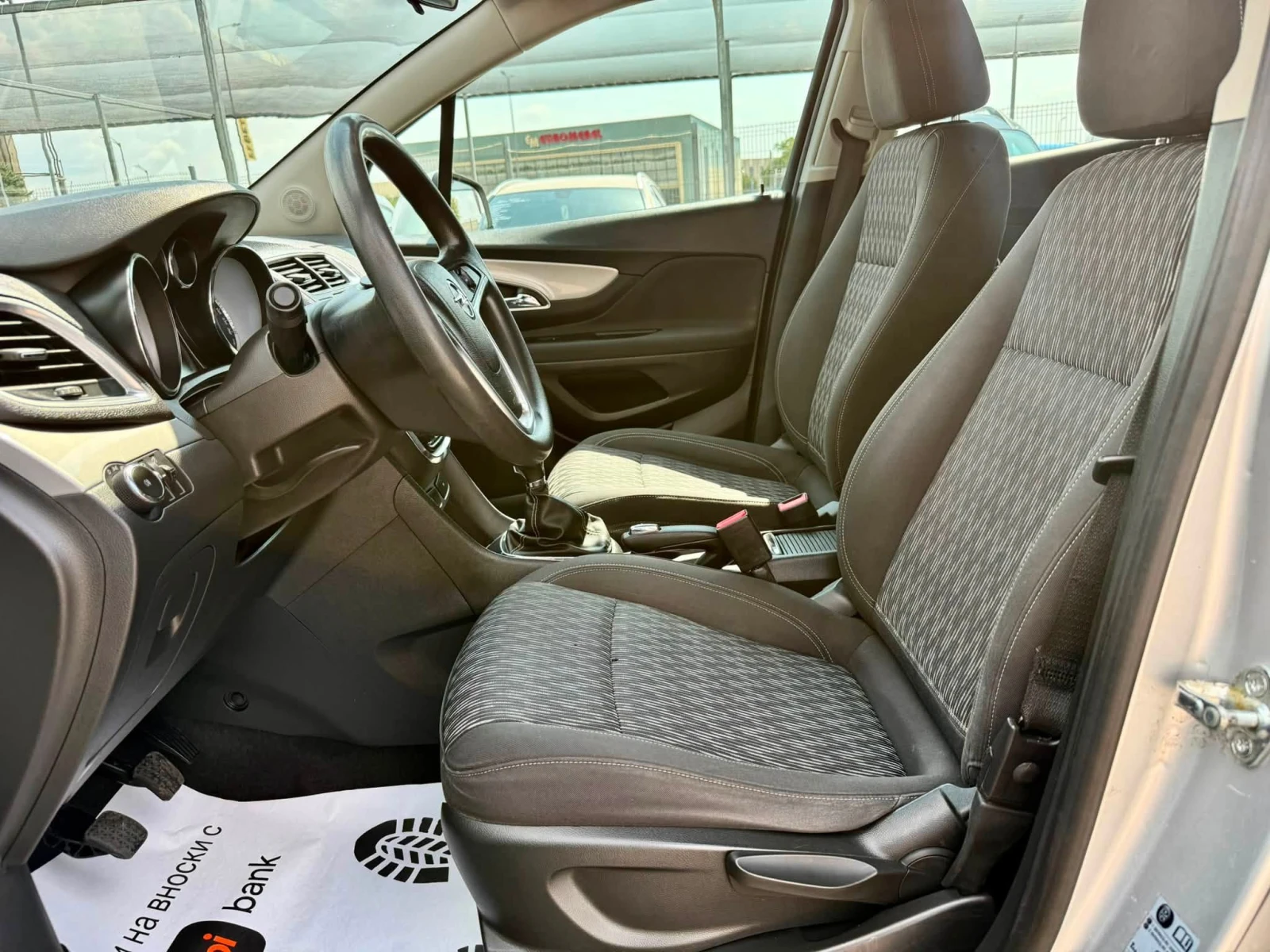 Opel Mokka 1.6, снимка 9 - Автомобили и джипове - 55835057