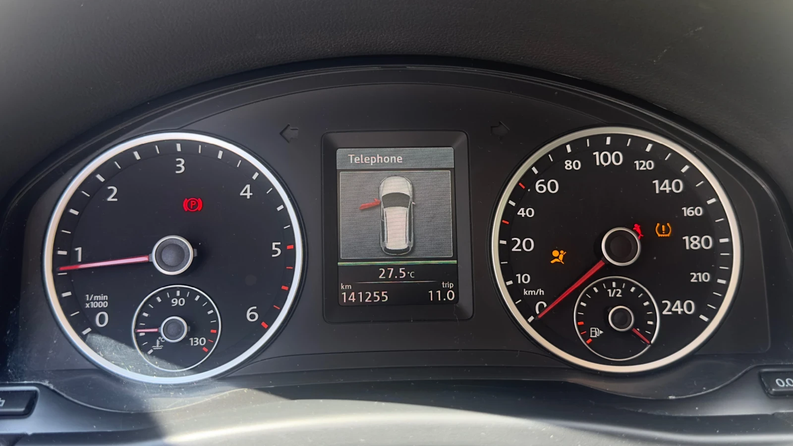 VW Tiguan Comfortline, снимка 13 - Автомобили и джипове - 55846062