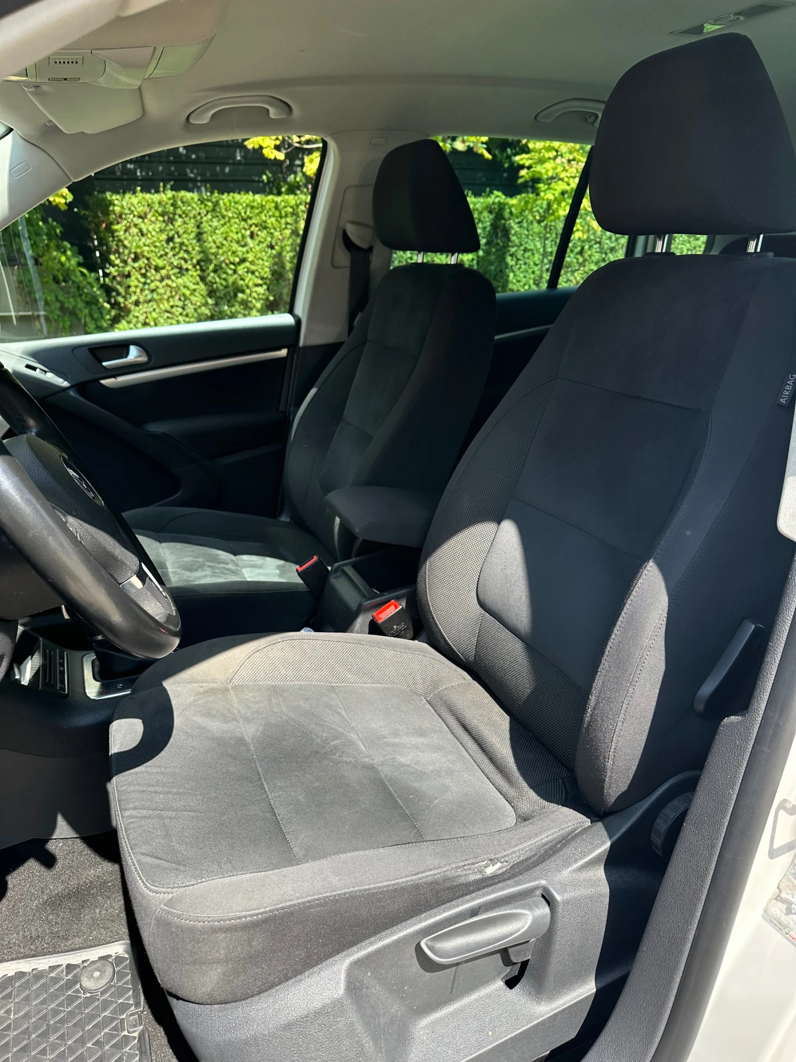 VW Tiguan Comfortline, снимка 11 - Автомобили и джипове - 55846062