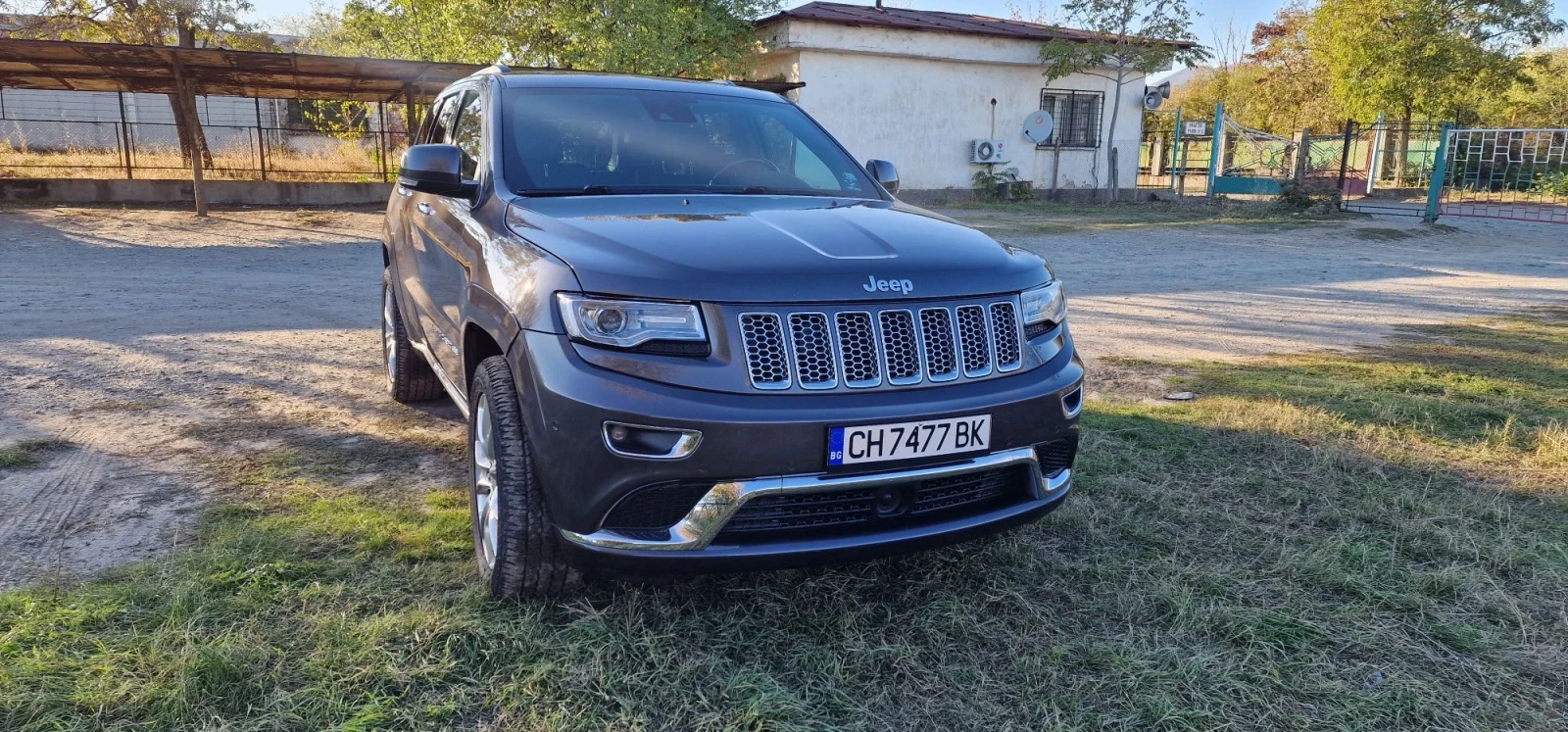 Jeep Grand cherokee, снимка 2 - Автомобили и джипове - 56055919