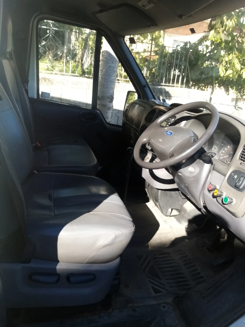 Ford Transit 2.4 , снимка 11 - Бусове и автобуси - 47481671