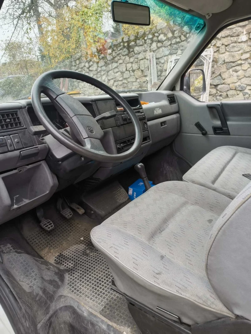 VW Transporter 2.4d, снимка 3 - Бусове и автобуси - 52831603