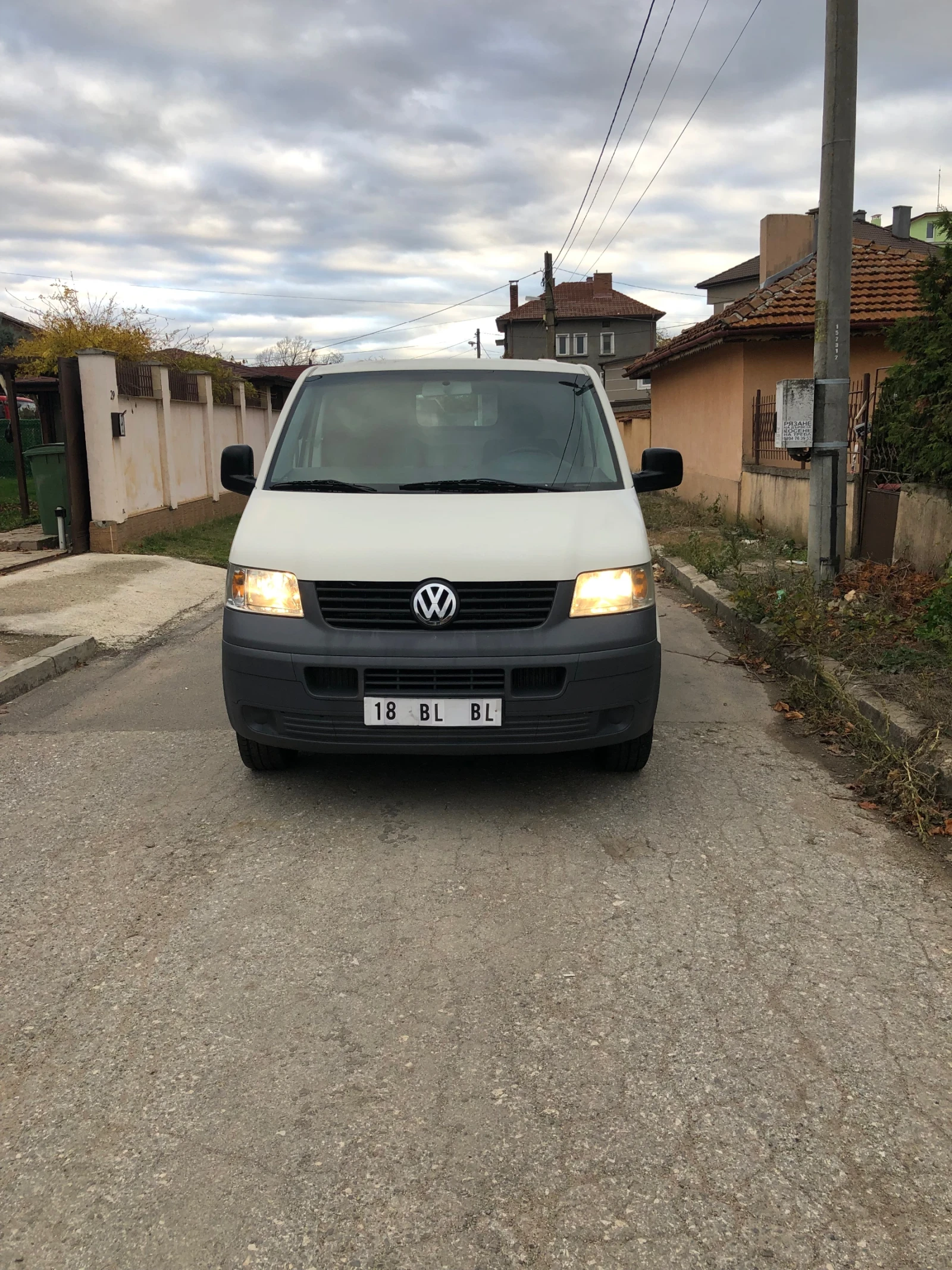 VW Transporter 1.9 TDi 86 к.с., снимка 1