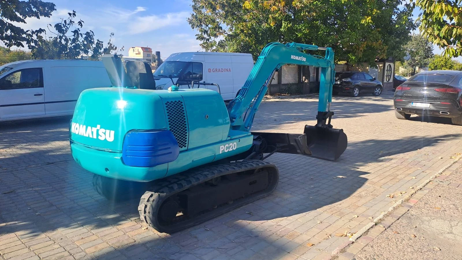 Багер Komatsu PC 20 - изображение 3