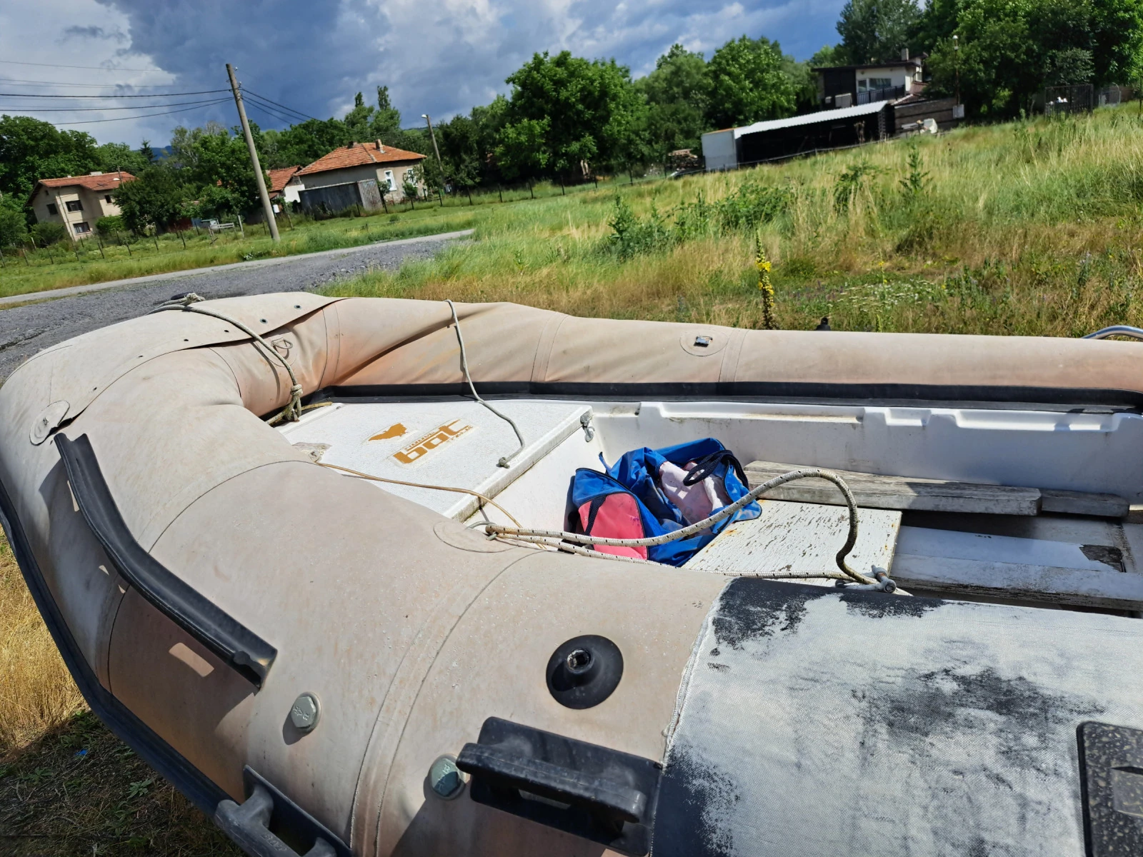   Bat Nuova Italia   | Mobile.bg   13