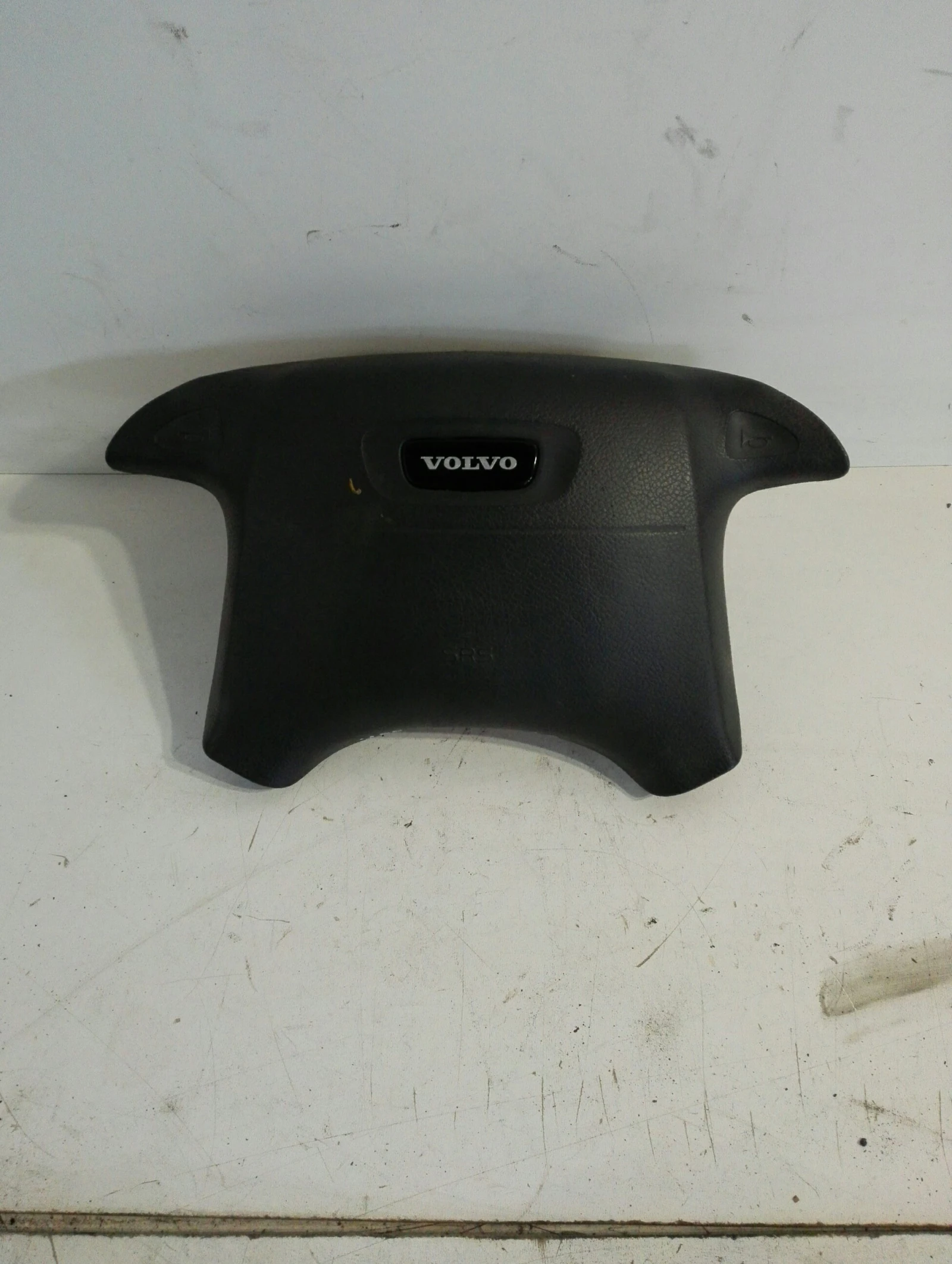 ������ ����� ����� �40 1.8� | Mobile.bg � ����������� 1