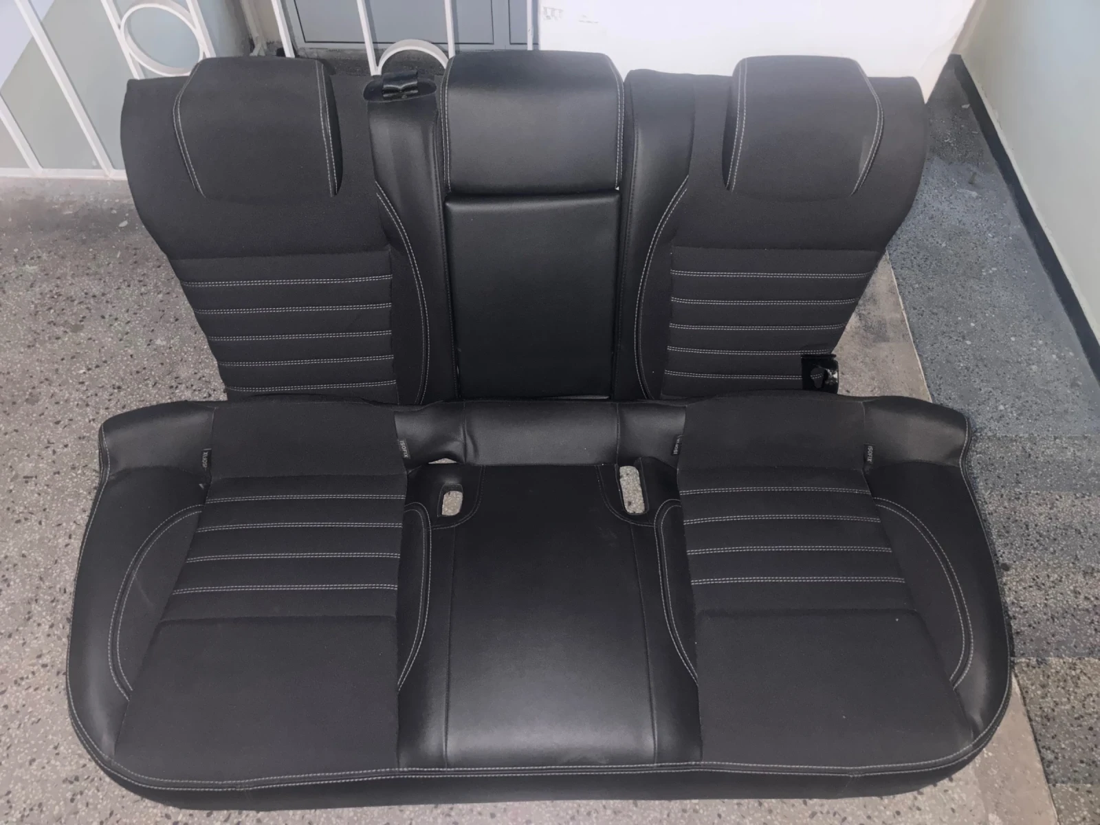 ������� Renault Laguna 2010 - 2011�.  | Mobile.bg � ����������� 1