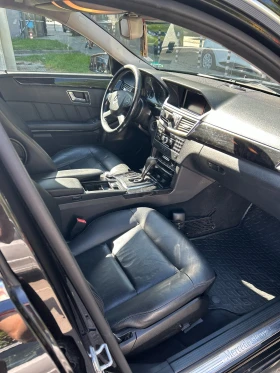 Mercedes-Benz E 220, снимка 3