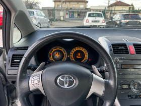 Toyota Auris 1.4d4d, снимка 10
