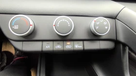 Hyundai Elantra 2.0 БЕНЗИН АВТОМАТ, снимка 12