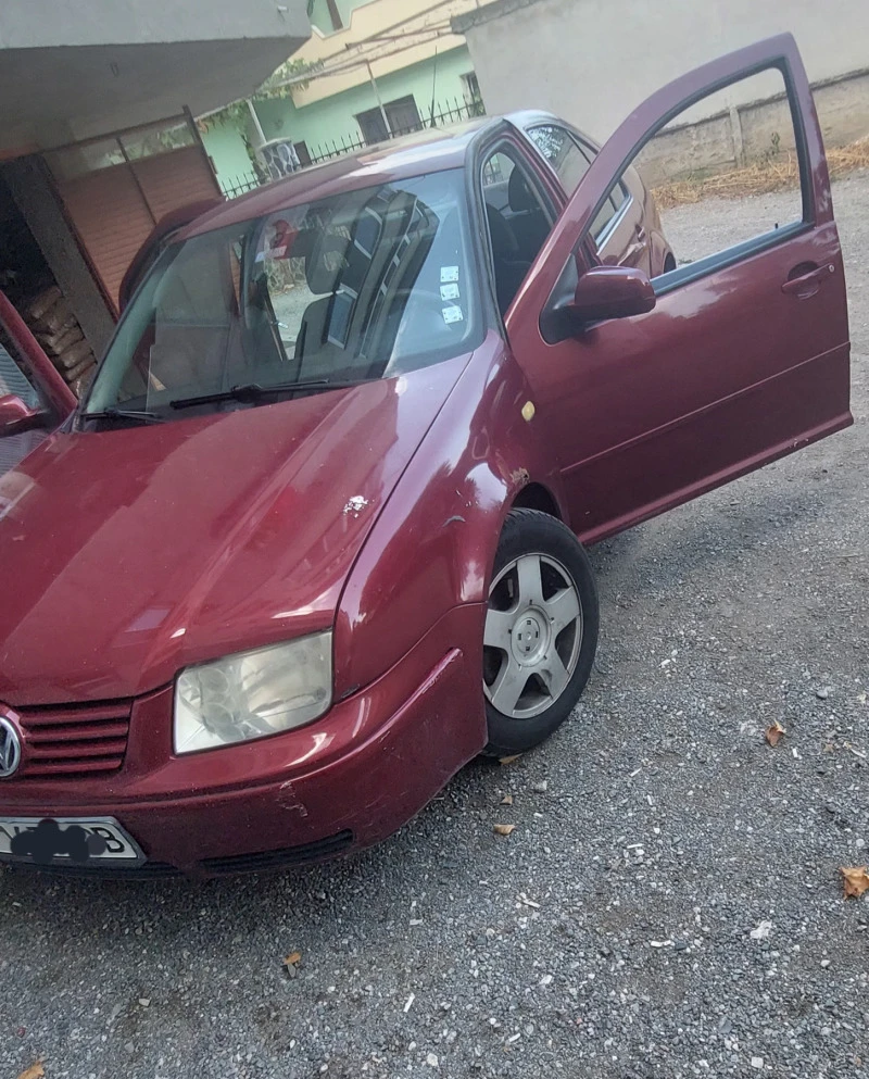 VW Bora 1.9, снимка 4 - Автомобили и джипове - 46661578