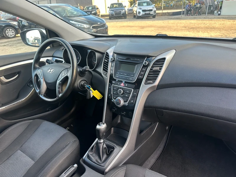 Hyundai I30 1.6CRDI EURO6, снимка 11 - Автомобили и джипове - 47232778