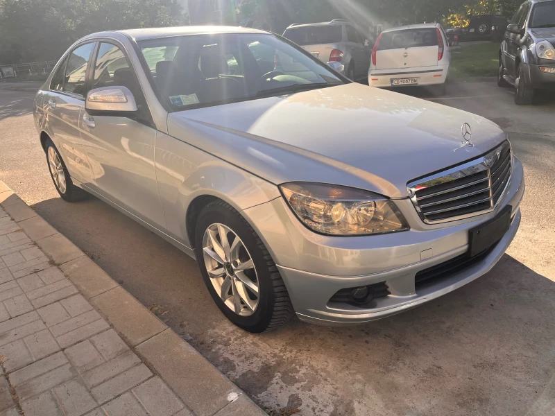 Mercedes-Benz C 180 Kompressor , снимка 3 - Автомобили и джипове - 47703277