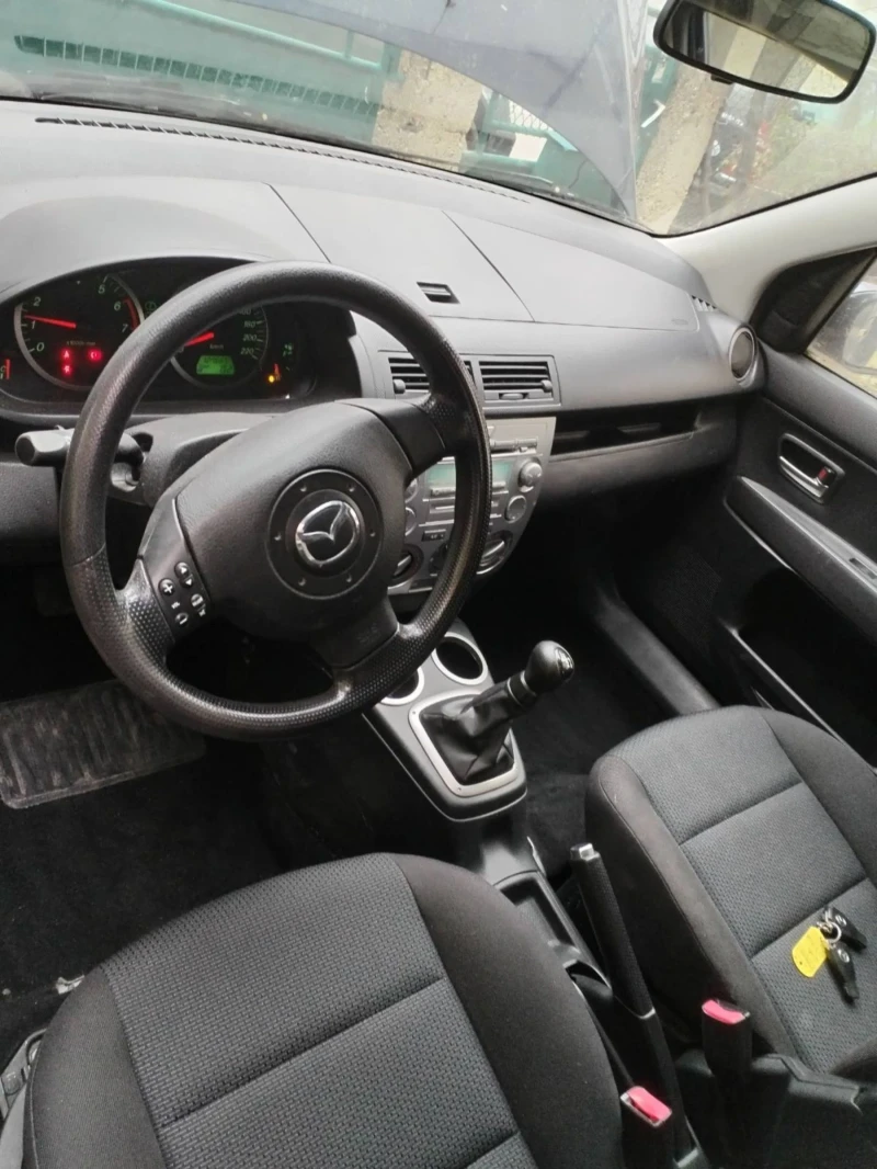 Mazda 2, снимка 5 - Автомобили и джипове - 47969594