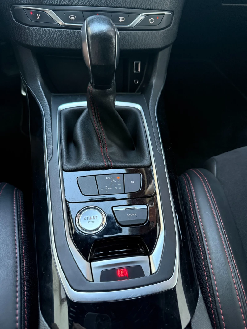 Peugeot 308 2.0 GT, 181 кс. Full LED, снимка 16 - Автомобили и джипове - 52579702