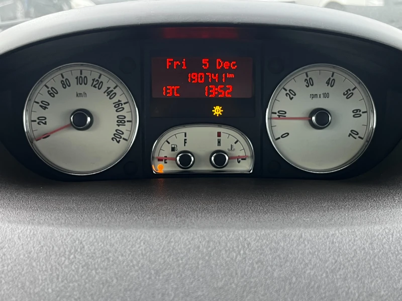 Lancia Musa 1.4i , снимка 15 - Автомобили и джипове - 52662547