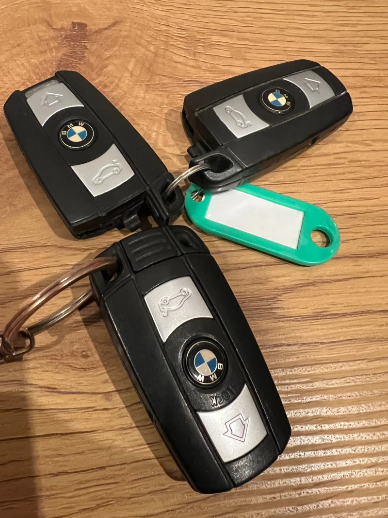 BMW 330 XD, снимка 14 - Автомобили и джипове - 53297117