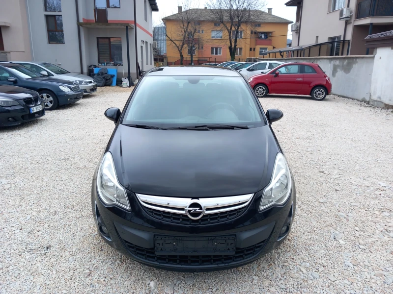 Opel Corsa 1.4 Facelift AC, снимка 8 - Автомобили и джипове - 53385982