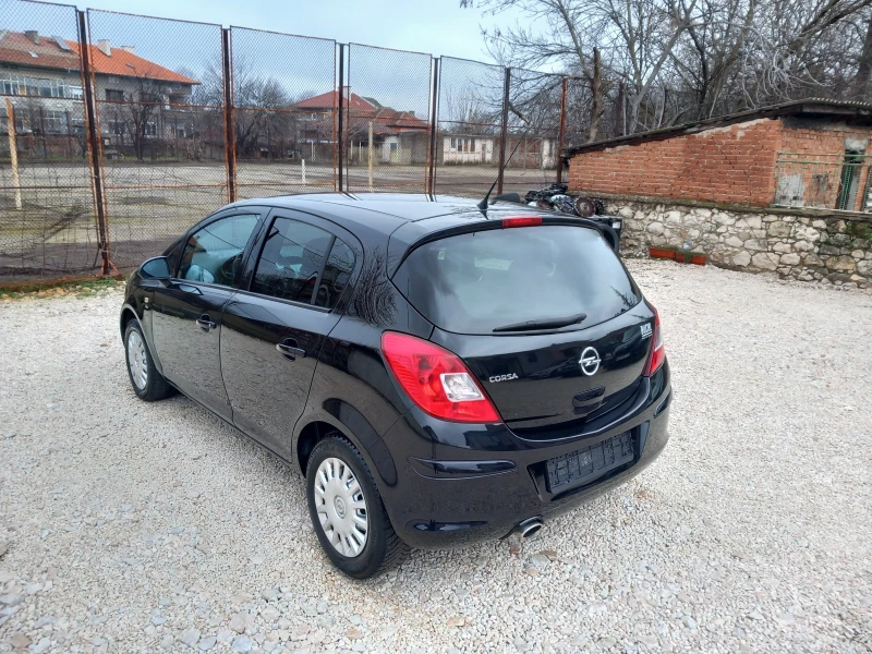 Opel Corsa 1.4 Facelift AC, снимка 3 - Автомобили и джипове - 53385982