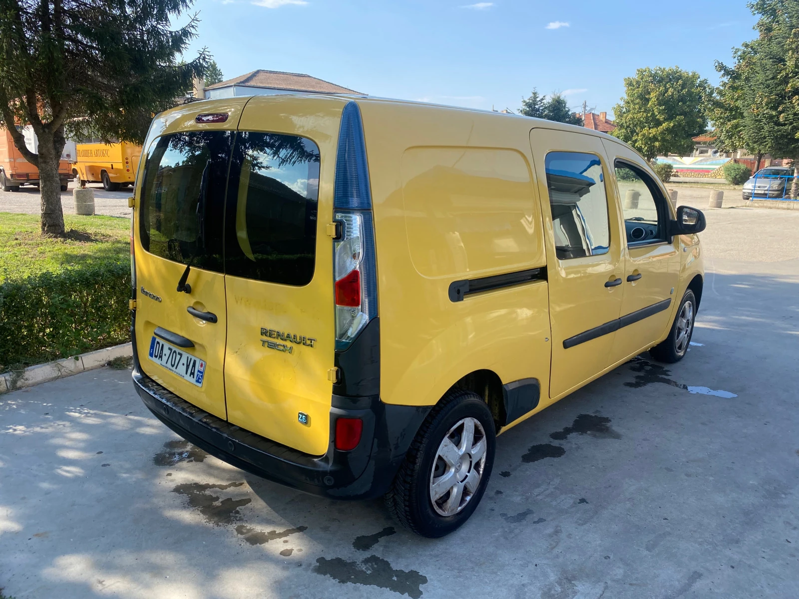 Renault Kangoo ZE MAXI - изображение 5