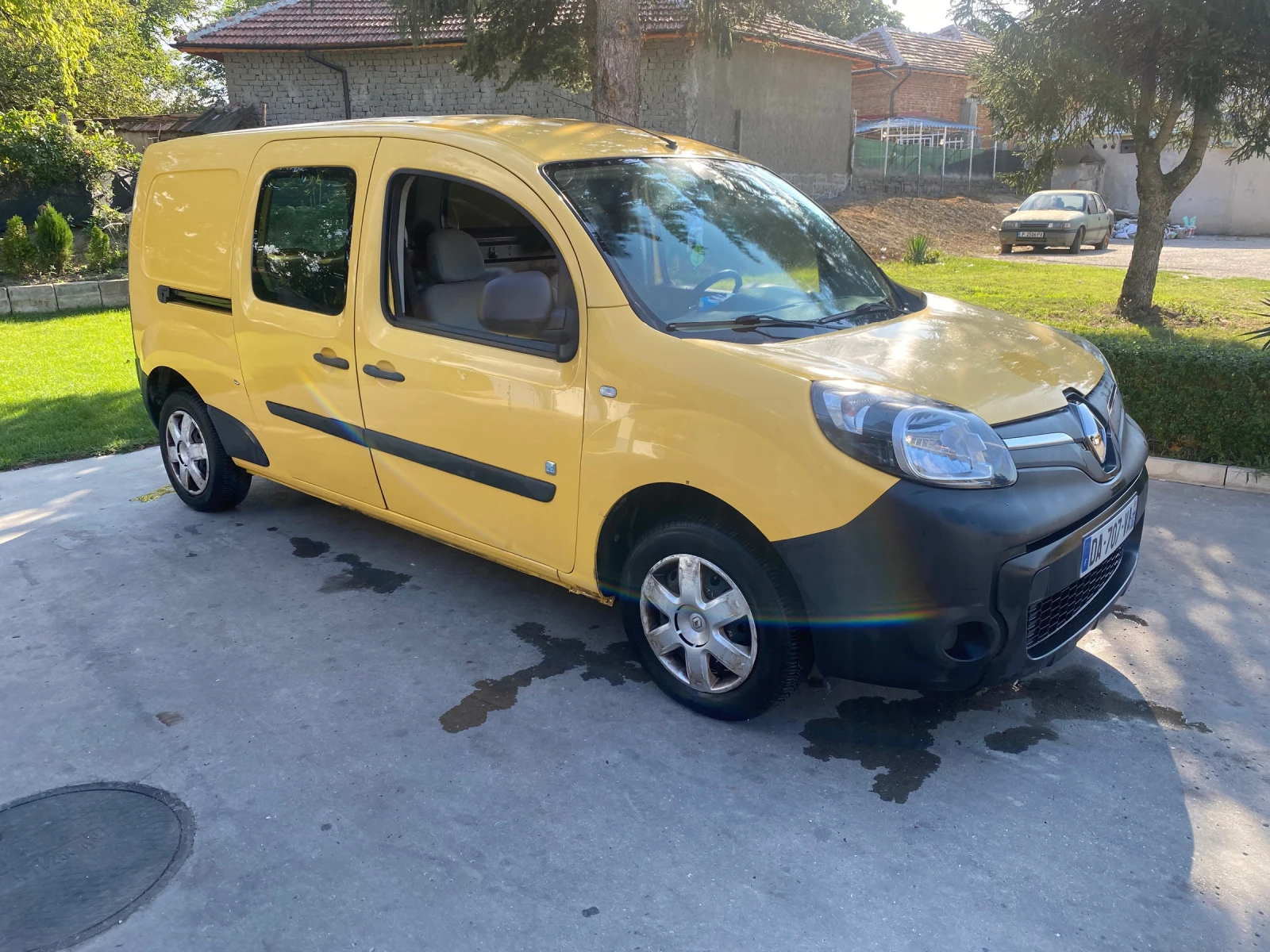 Renault Kangoo ZE MAXI - изображение 2