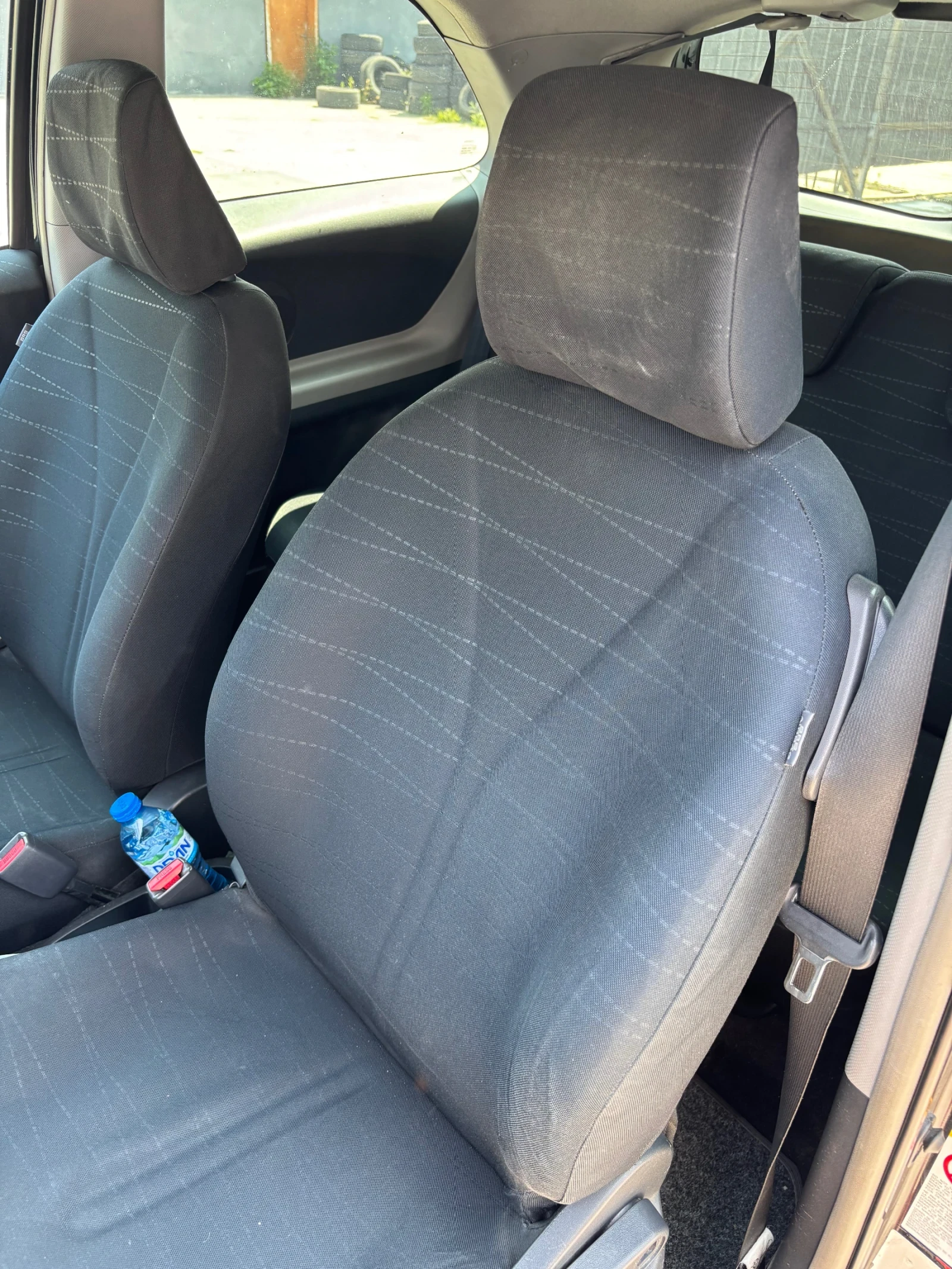 Toyota Yaris  - изображение 6