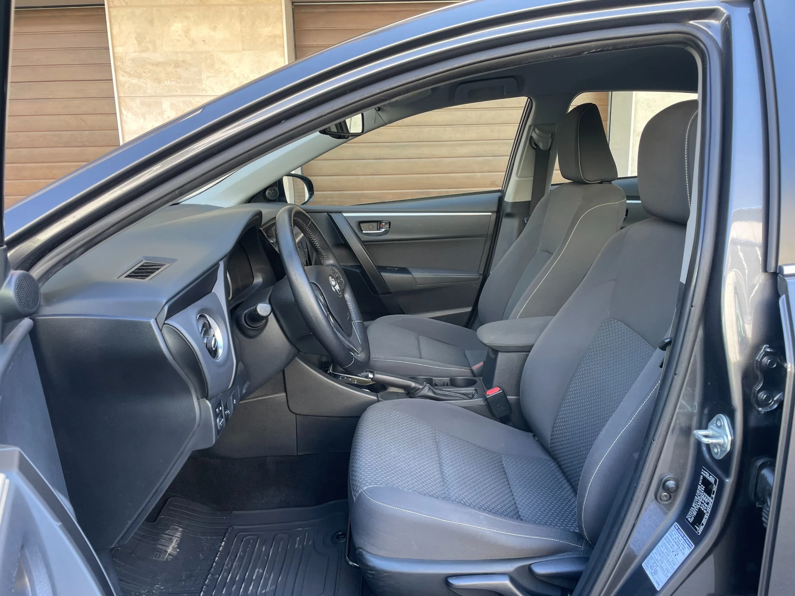 Toyota Corolla 1.6 Luna Facelift- в ГАРАНЦИЯ - изображение 6