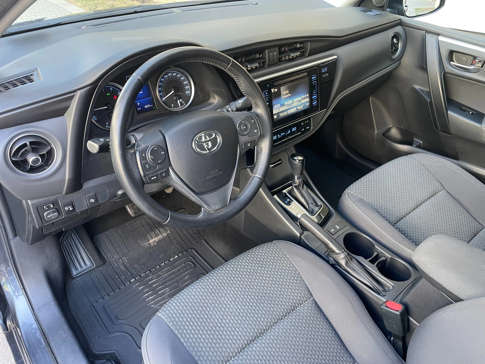 Toyota Corolla 1.6 Luna Facelift- в ГАРАНЦИЯ - изображение 7