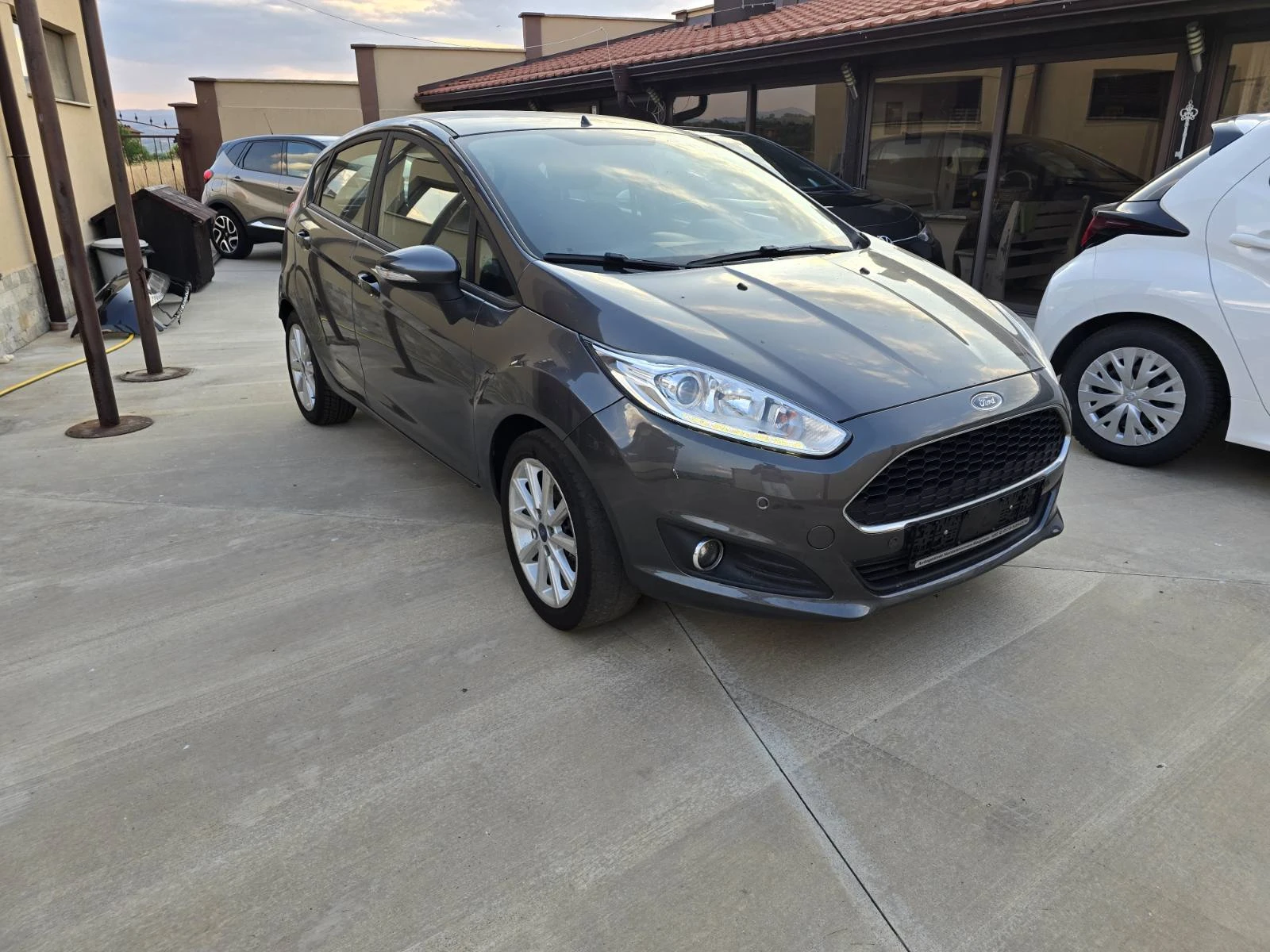 Ford Fiesta 1.0 Duratec | Джанти| Парктроник| Фарове за мъгла - изображение 4