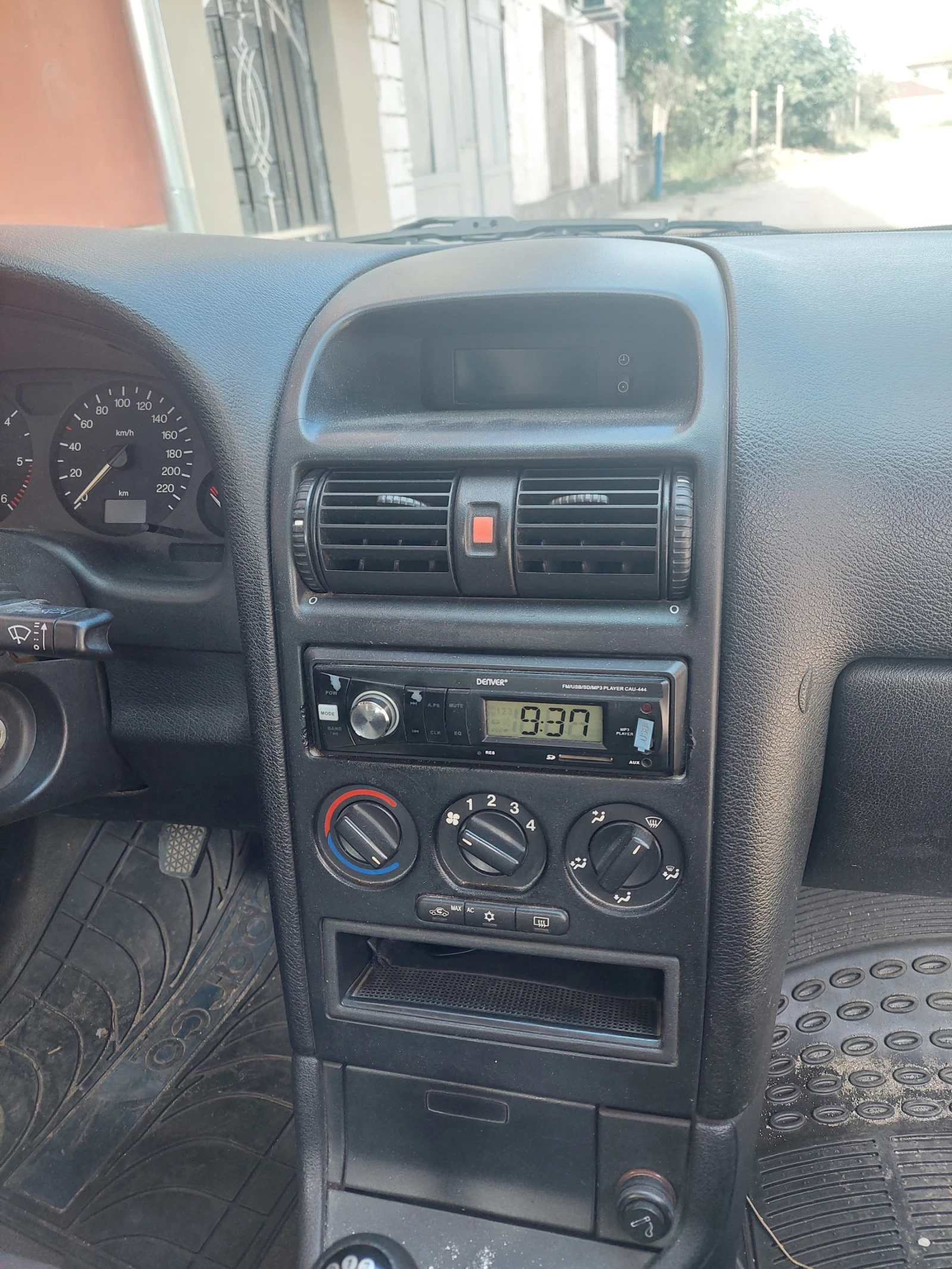 Opel Astra 1.7 dizel - изображение 9
