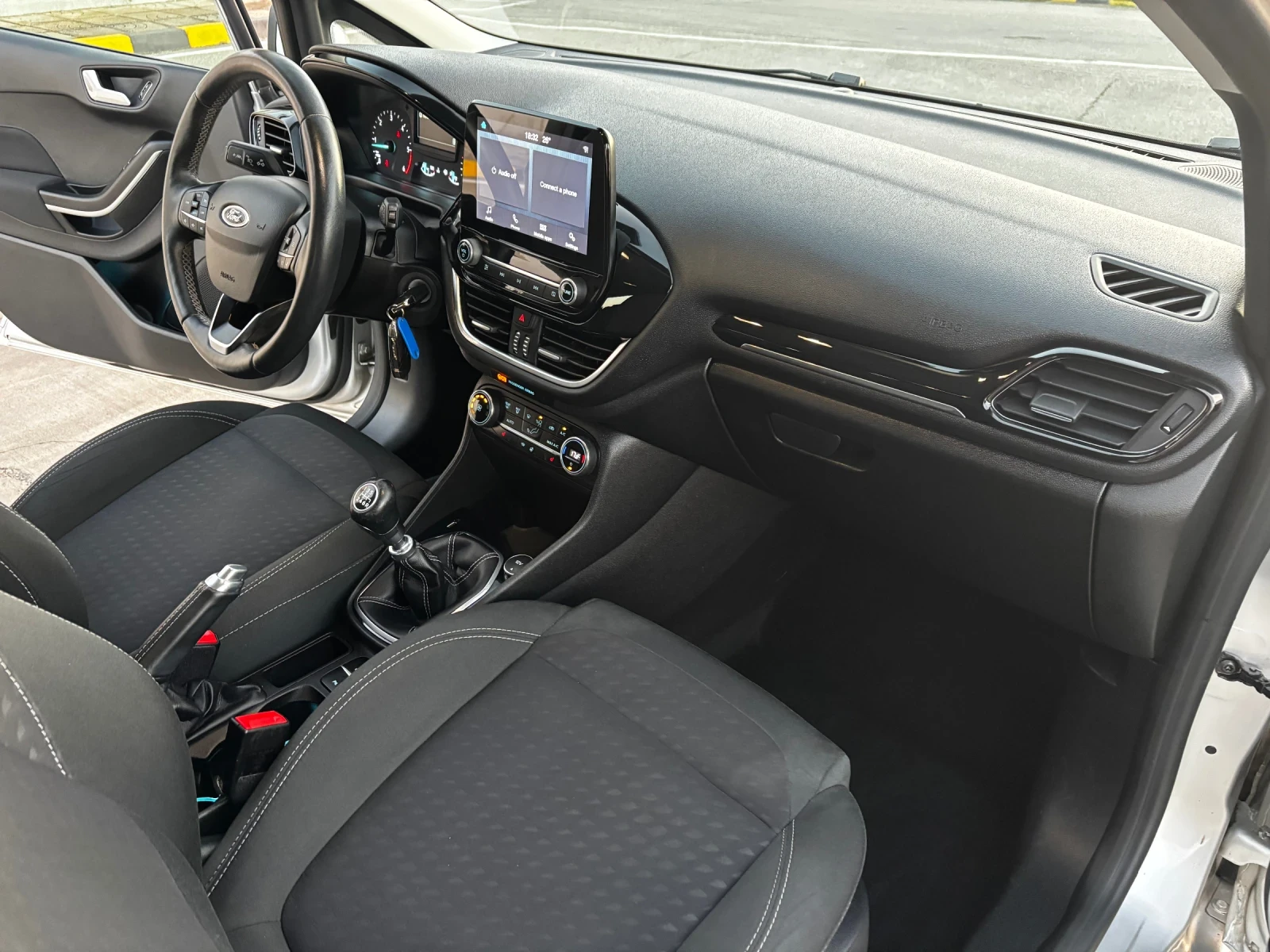 Ford Fiesta 1.5 TDCI* TITANIUM* 128 000 KM* COC* KTEO - изображение 10
