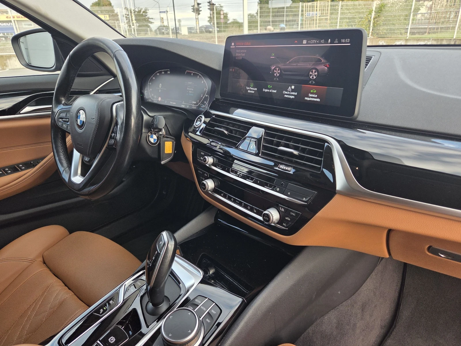 BMW 530E 530E 2021g хибрид  - изображение 10