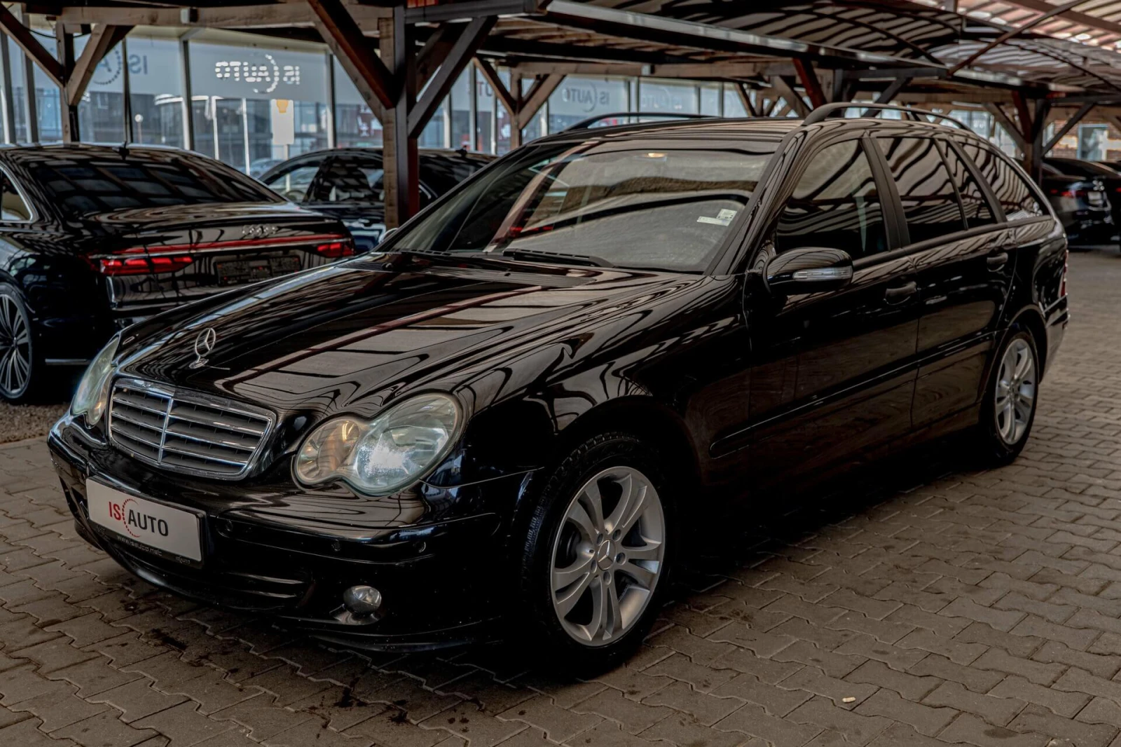 Mercedes-Benz C 200 CDI/Comfort/Подгрев/Климатик/Автопилот/МултиВолан - изображение 3