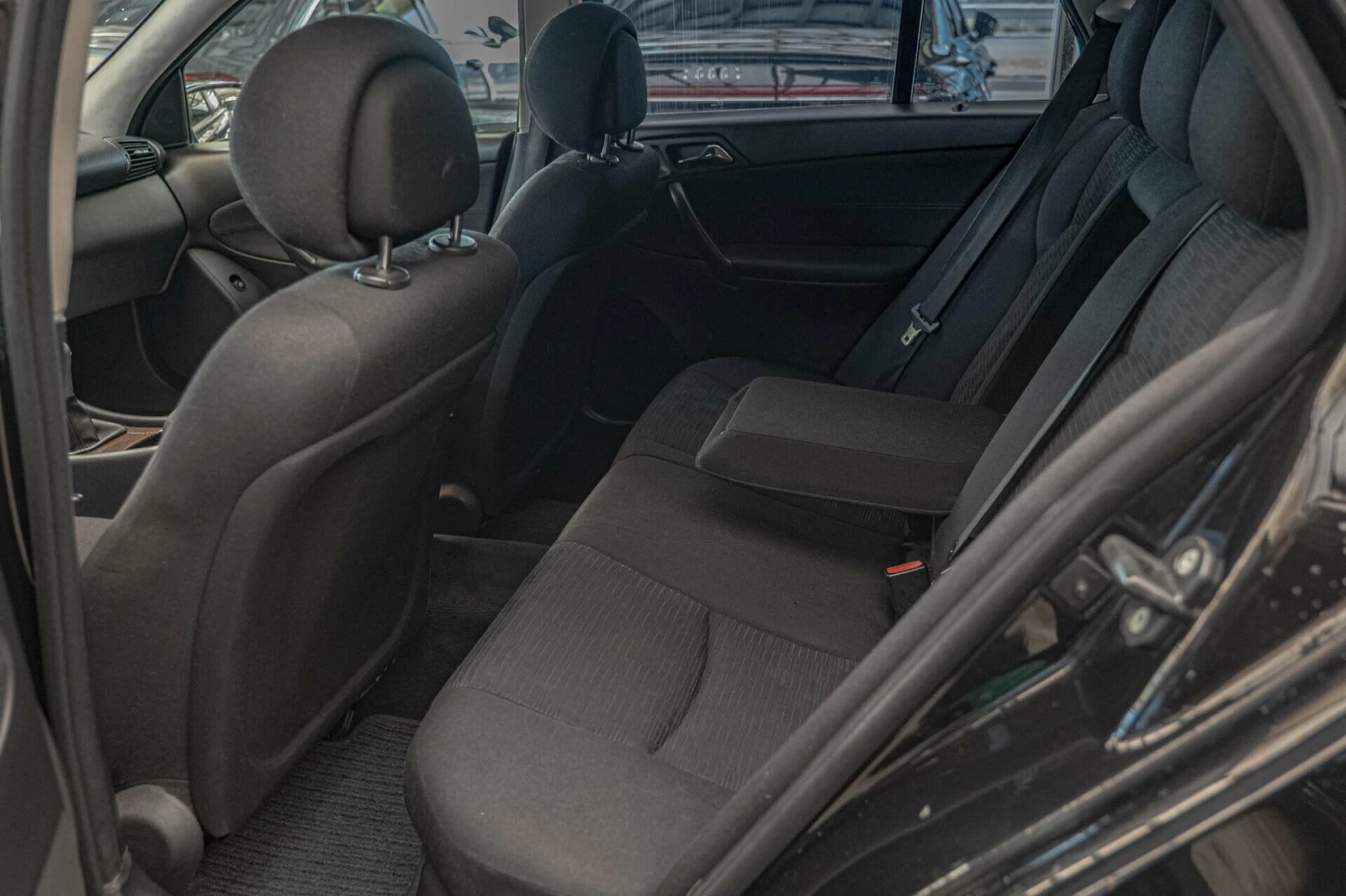 Mercedes-Benz C 200 CDI/Comfort/Подгрев/Климатик/Автопилот/МултиВолан - изображение 8