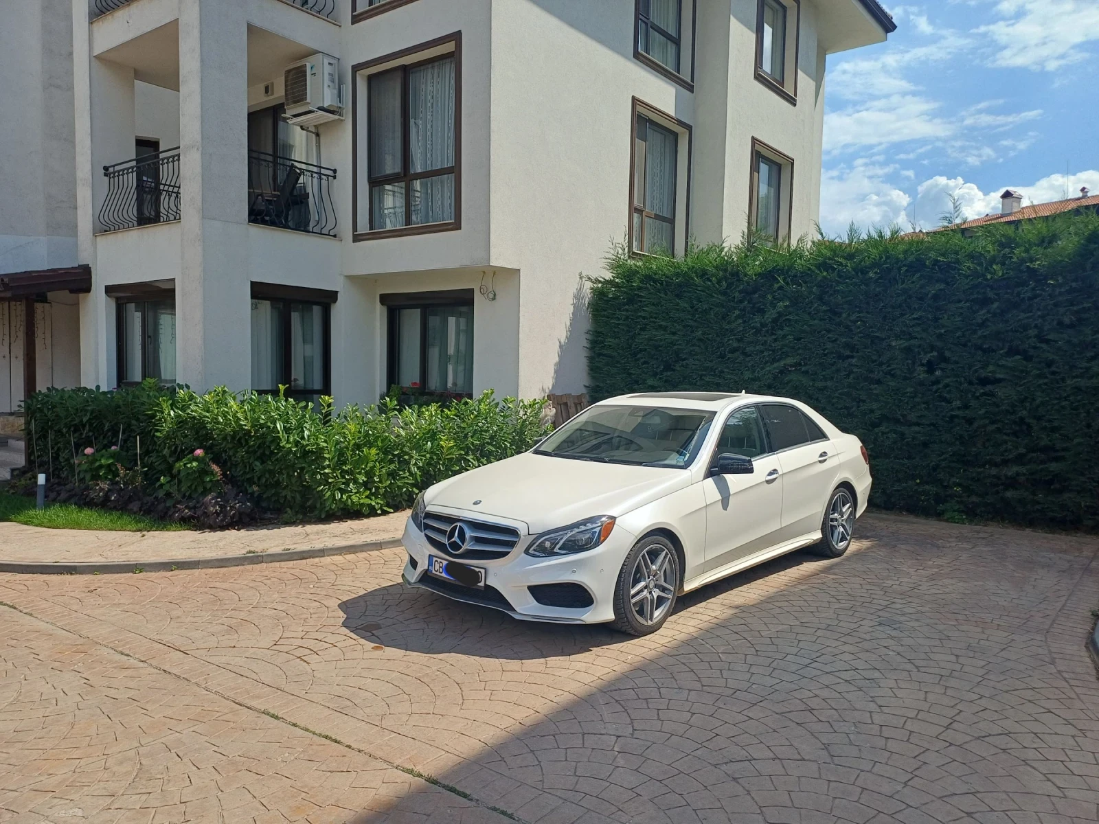 Mercedes-Benz E 500 4Matic  - изображение 9