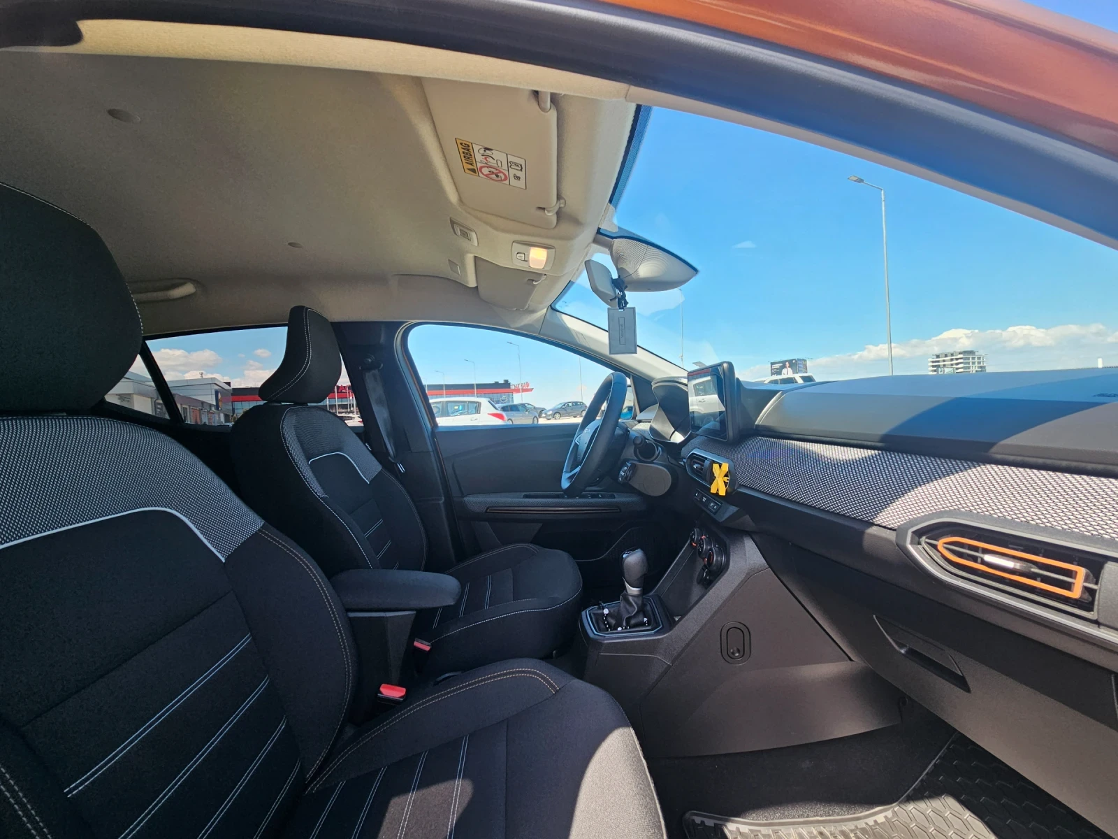 Dacia Sandero STEPWAY CVT, снимка 9 - Автомобили и джипове - 53304606