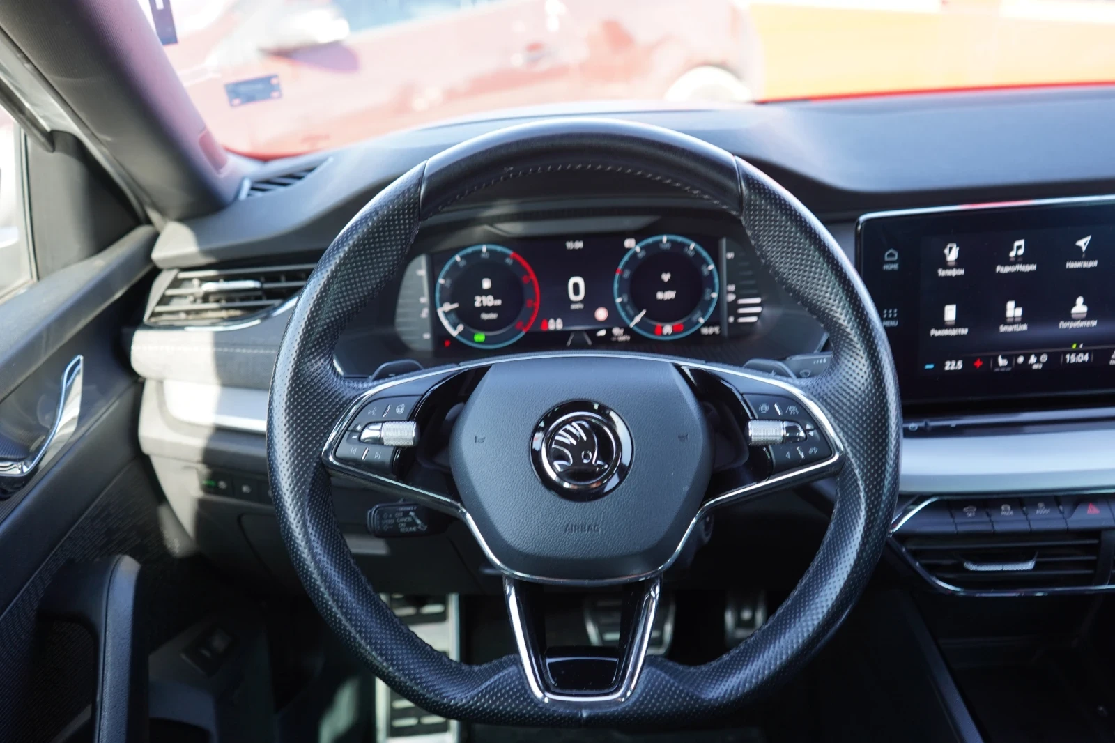 Skoda Octavia 2.0TDI* LUXURY EDITION* HEAD UP* CANTON, снимка 9 - Автомобили и джипове - 53770182