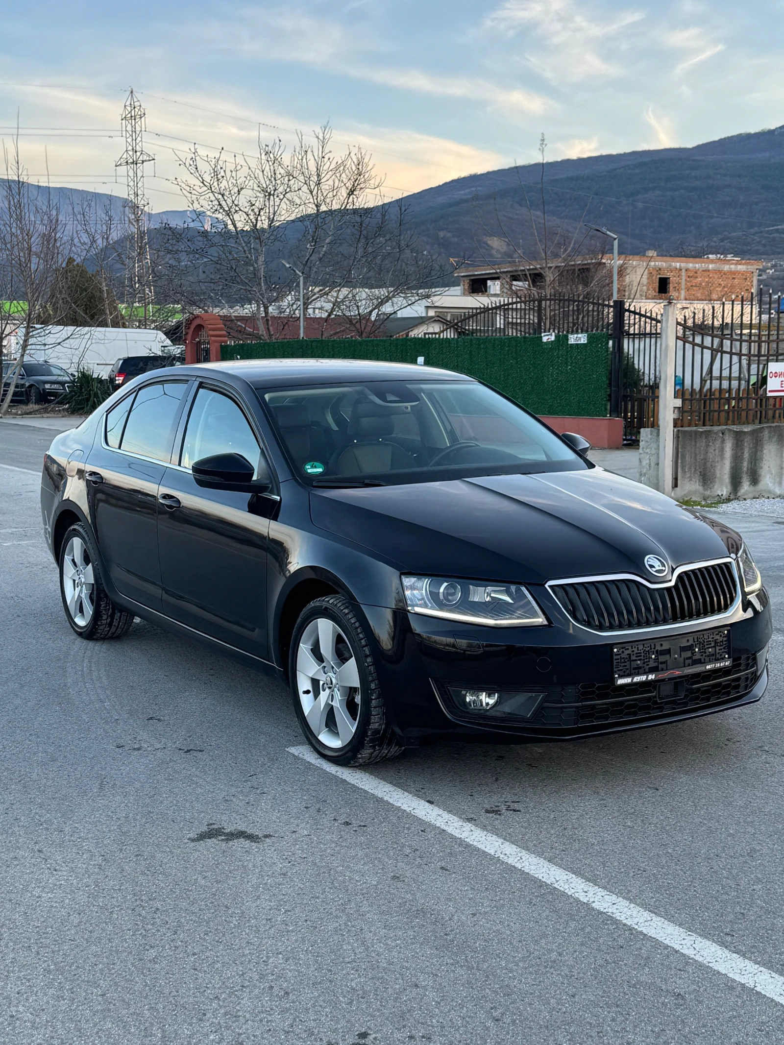 Skoda Octavia 1.6tdi  DSG - изображение 3