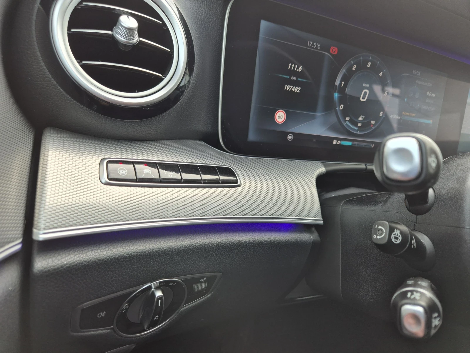 Mercedes-Benz E 350 W213, снимка 10 - Автомобили и джипове - 53986433