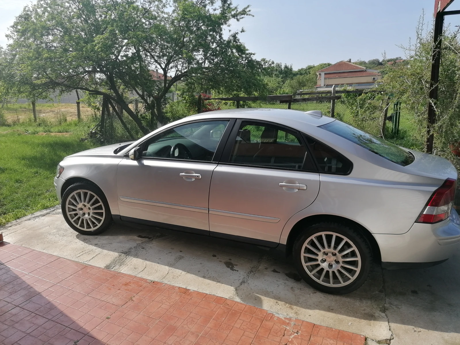Volvo S40, снимка 2 - Автомобили и джипове - 54030026