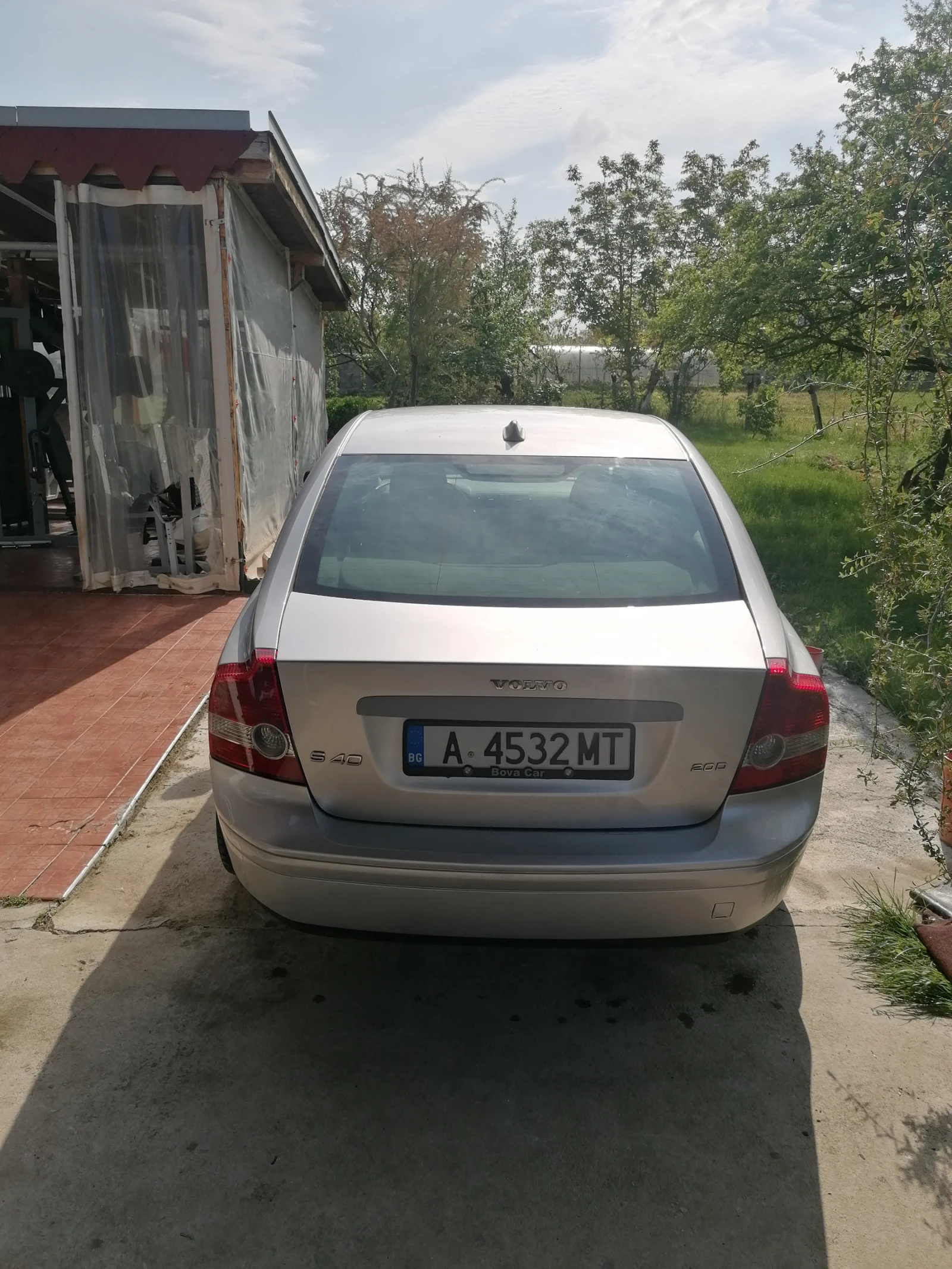 Volvo S40, снимка 3 - Автомобили и джипове - 54030026